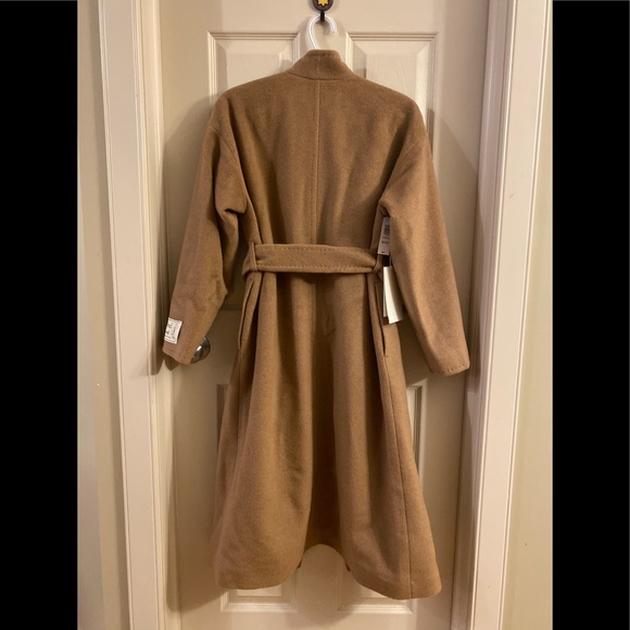 Aritzia Raffles Coat/Sold - Picture 2 of 5